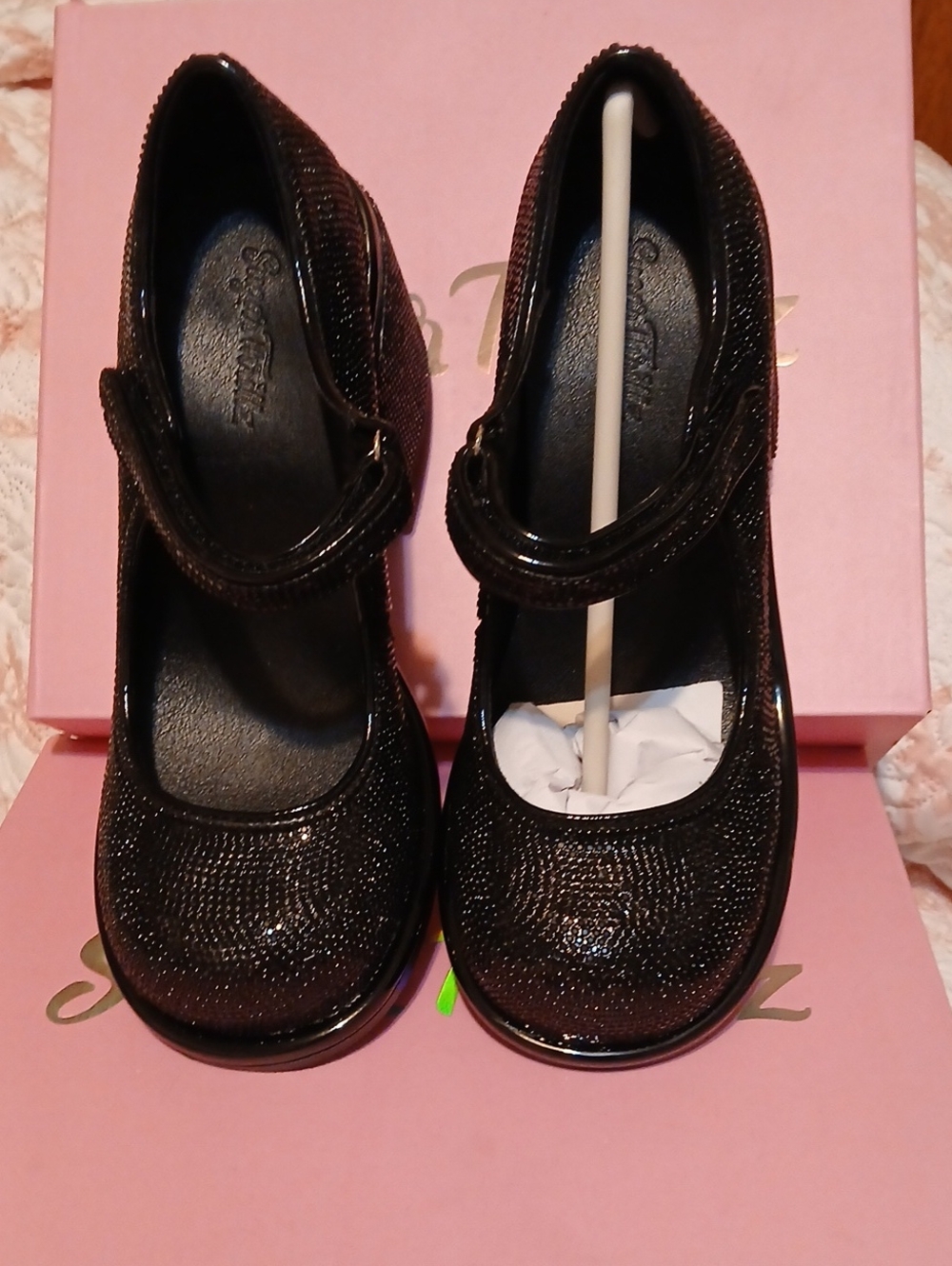 Sparkle Rhinestone Mary Jane Shoes in Black